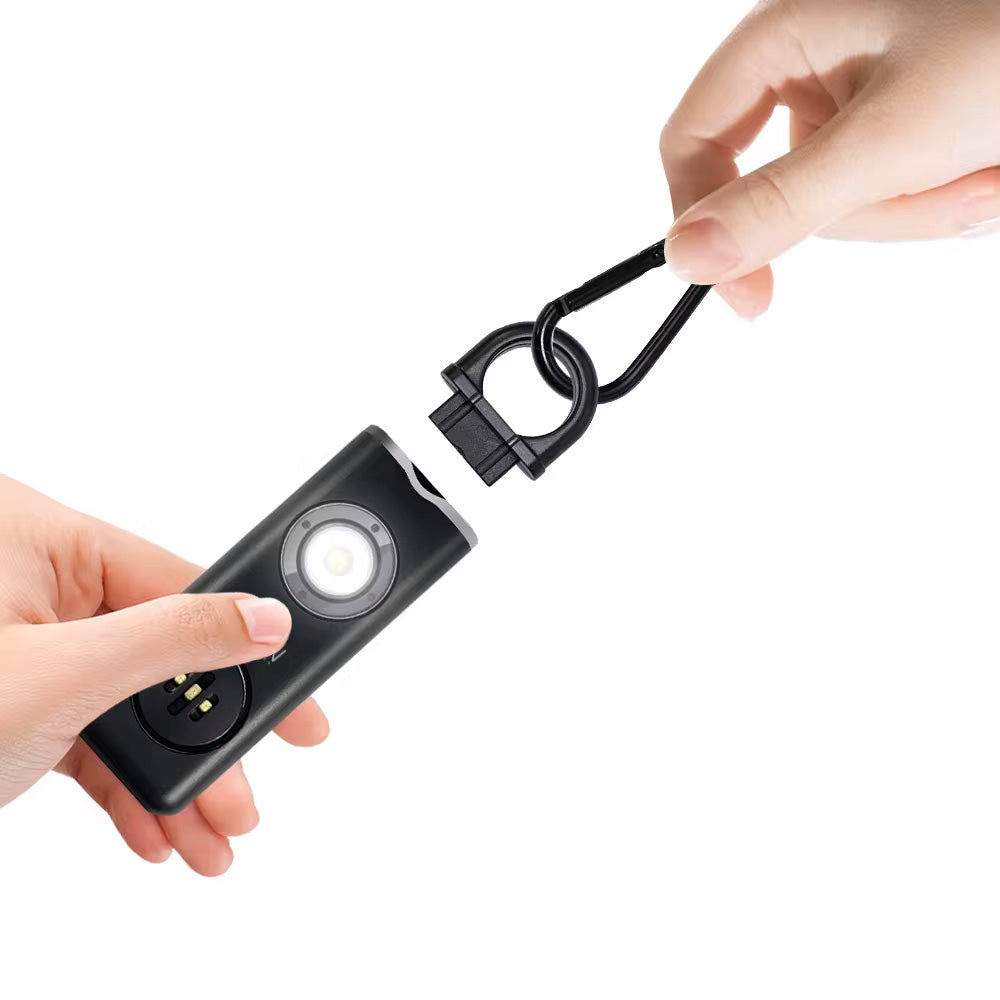Compact persoonlijk alarm sleutelhanger met LED lamp voor noodgevallen en zelfverdediging